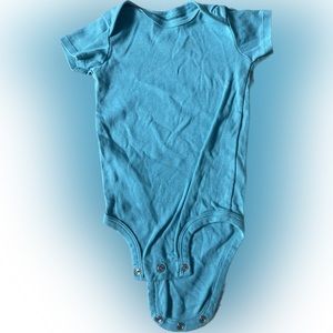 Carter’s 9 Months Baby Blue Basic Short Sleeve Onesie